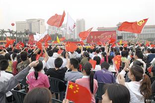 奥多姆建议湖人新首发：詹姆斯/里夫斯/八村塁/范德比尔特/浓眉